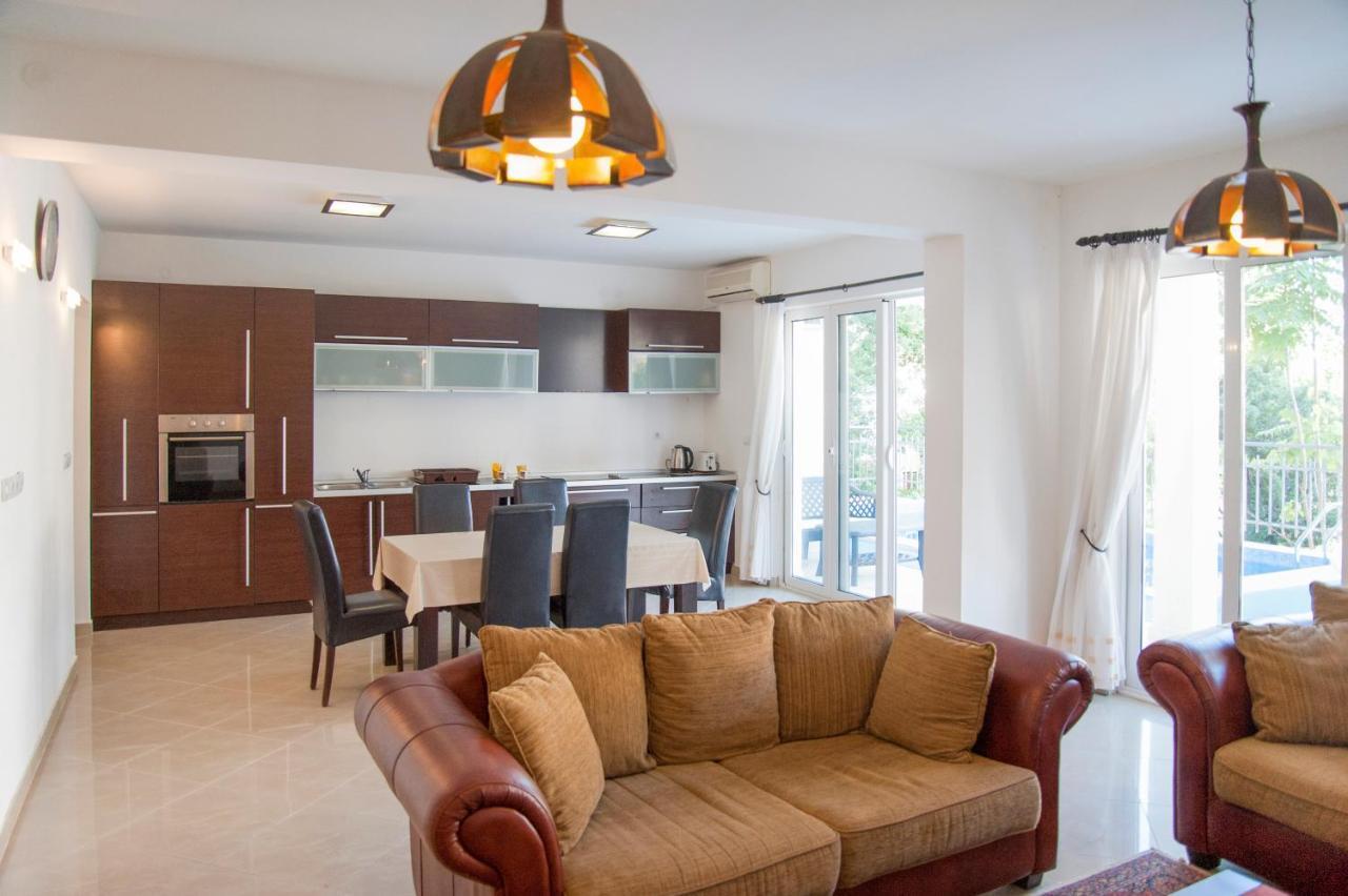 Villa Marko Herceg Novi Eksteriør billede